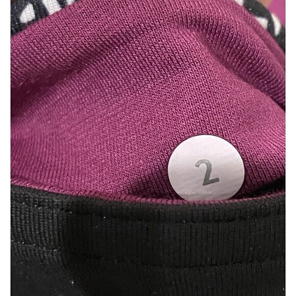 NWT LULULEMON WUNDER UNDER PANT III RVS LUON MID RISE LEGGINGS 2 NEW REVERSIBLE - Picture 12 of 16